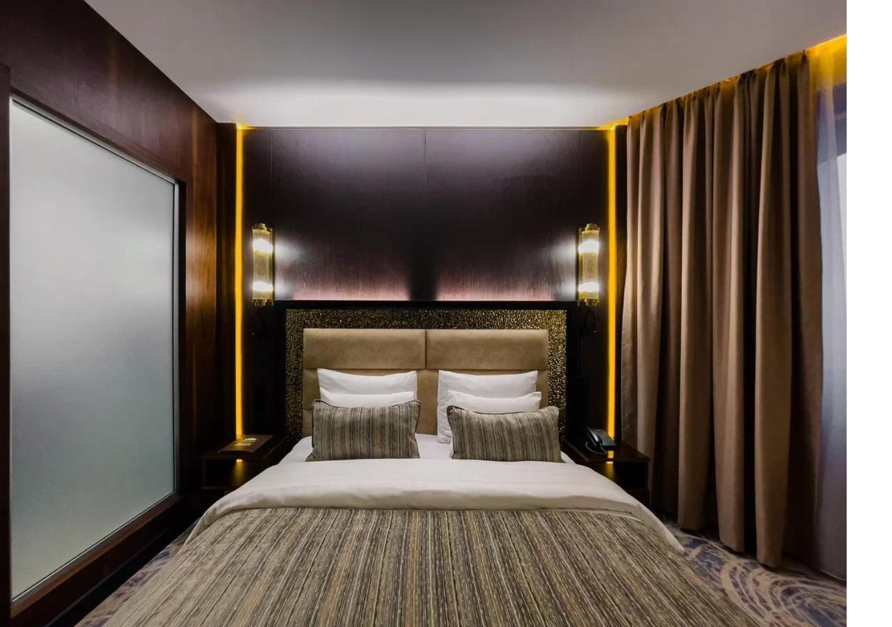 אלמטי Kazakhstan Hotel מראה חיצוני תמונה
